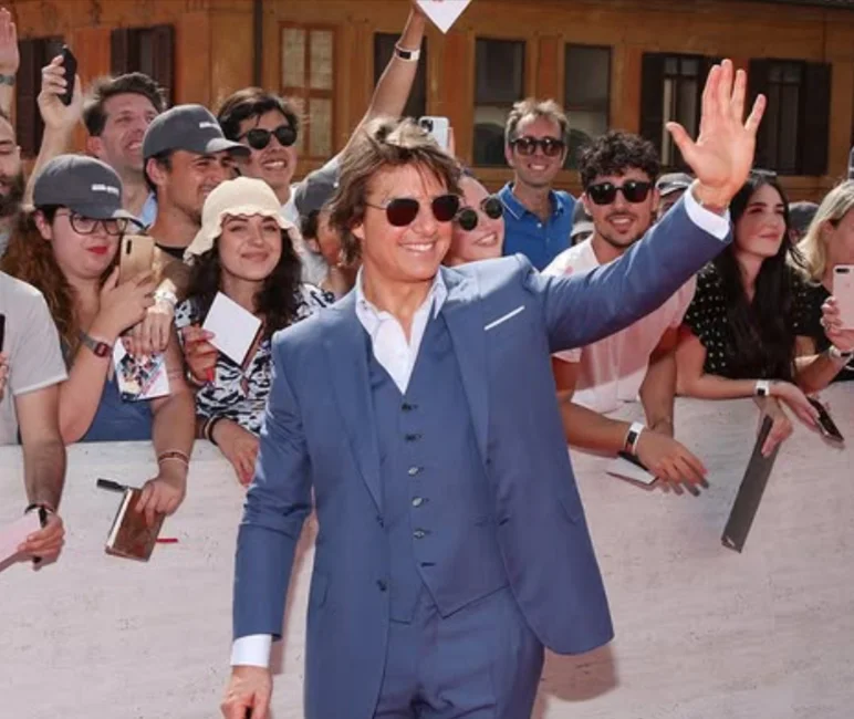 Tom Cruise